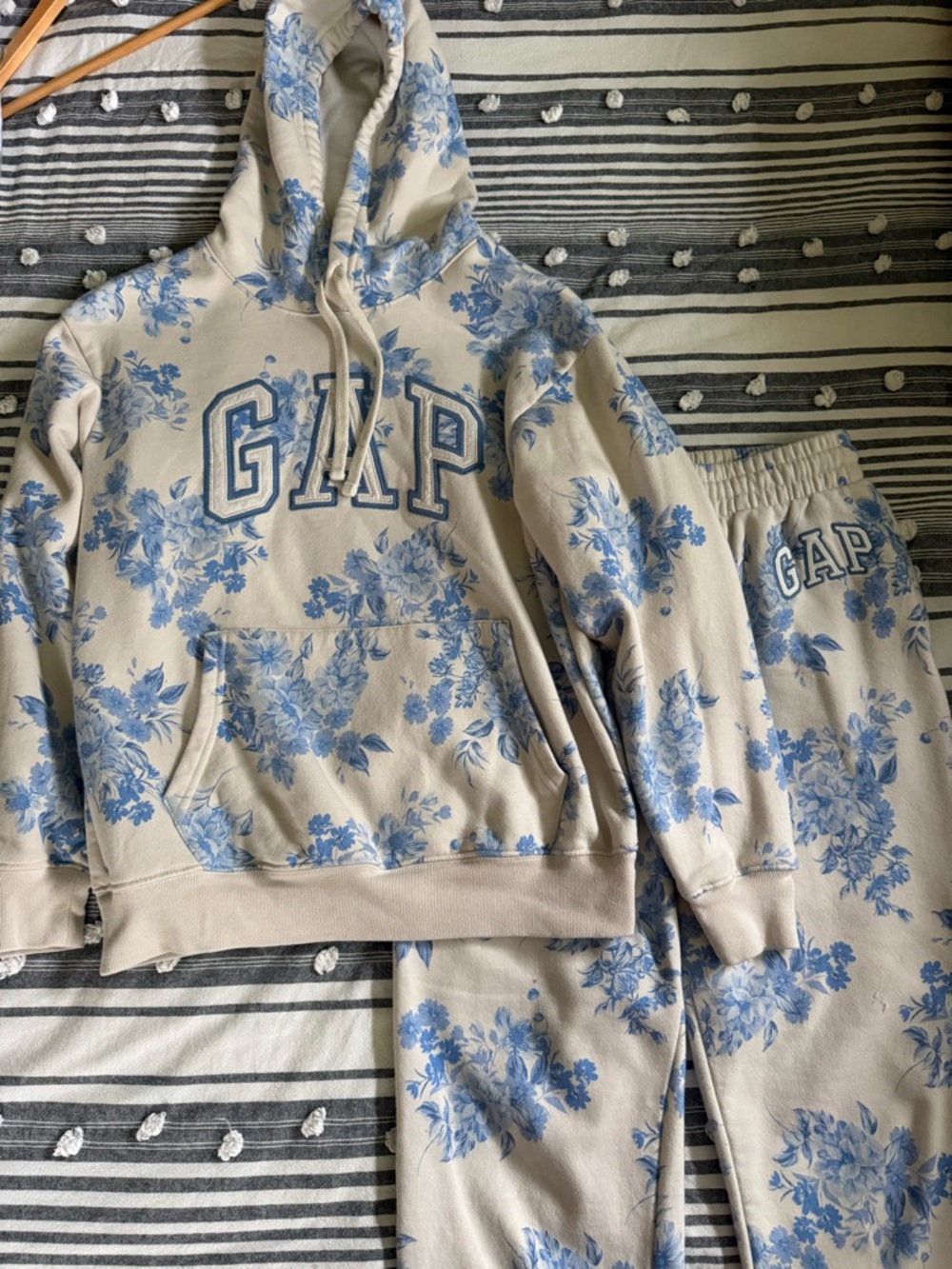 GAP Cream Hoodie & Joggers with Blue Floral Print